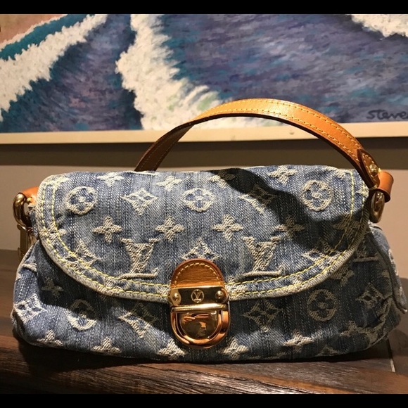 Louis Vuitton SOLD!!!!! - Picture 2 of 5